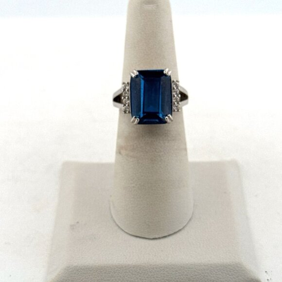Estate Sterling Silver 925 Ring Size 6 Blue Emerald Cut Stone with Accent Crysta - Picture 1 of 8